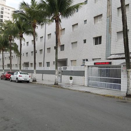 Apartamento Kitnet para Temporada no Litoral SP Praia Grande  Exterior foto